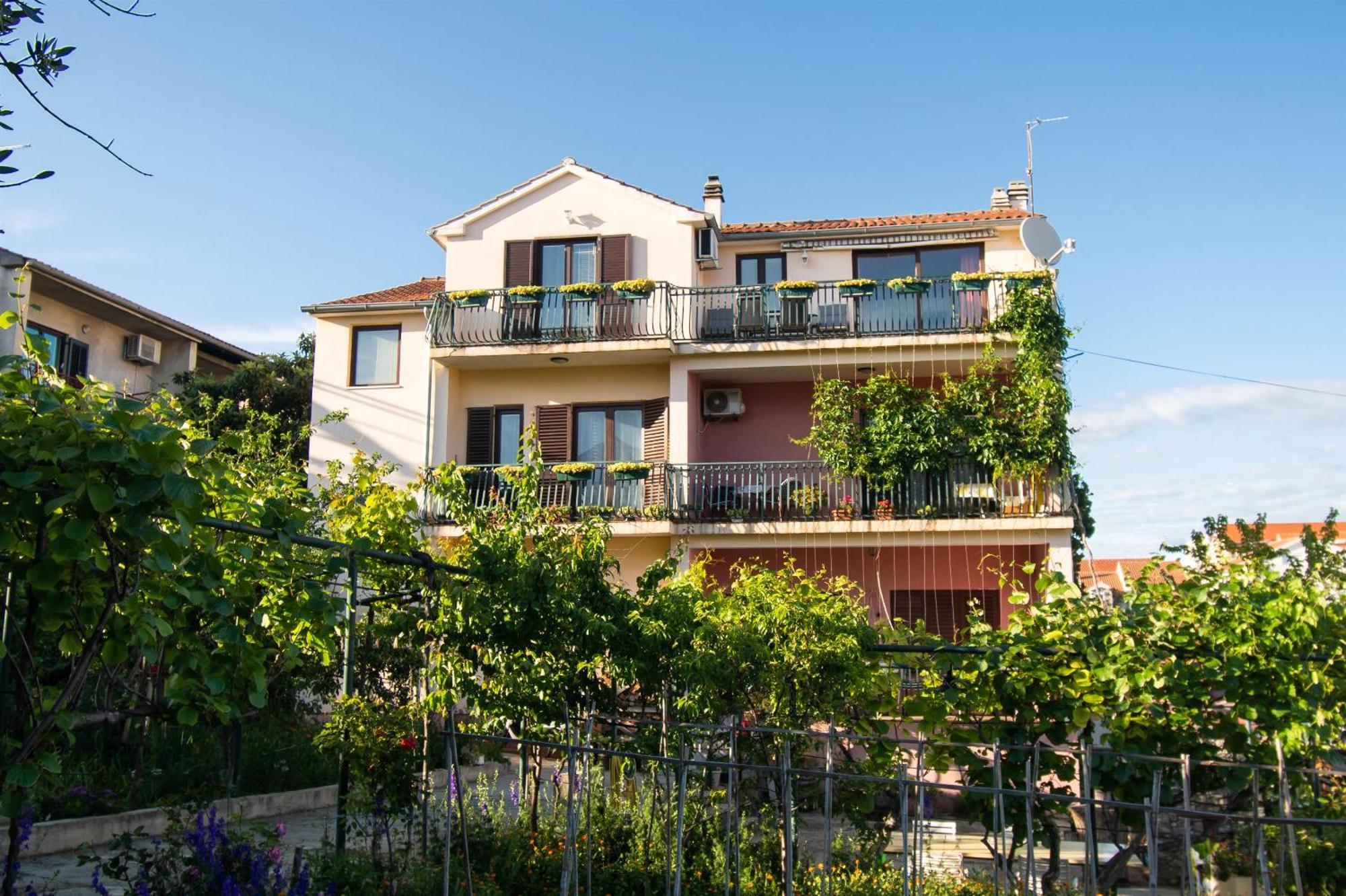 Apartments Green Garden Vodice Luaran gambar